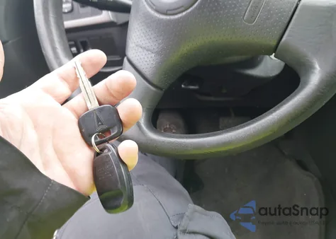 2007 Pontiac Vibe z USA, uszkodzony, nr VIN 5Y2SL67827Z414630